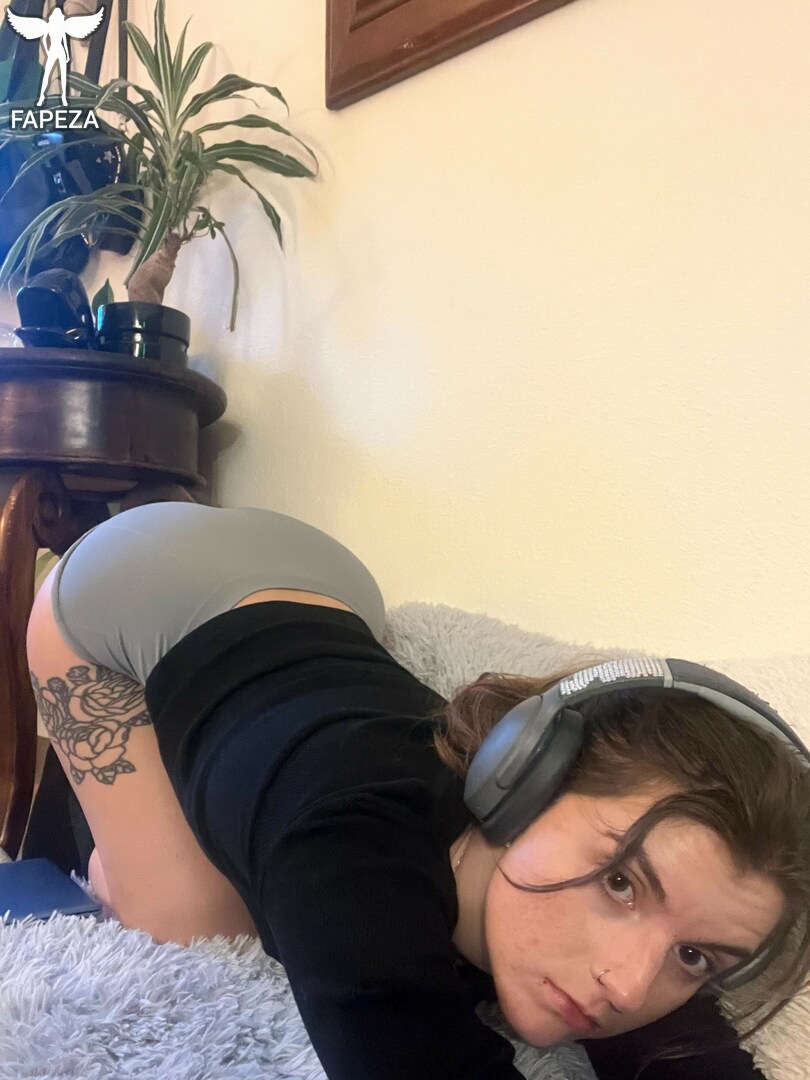 Msvioletvixxen