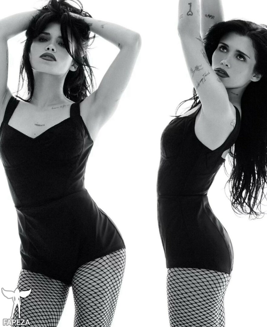 Nessa Barrett